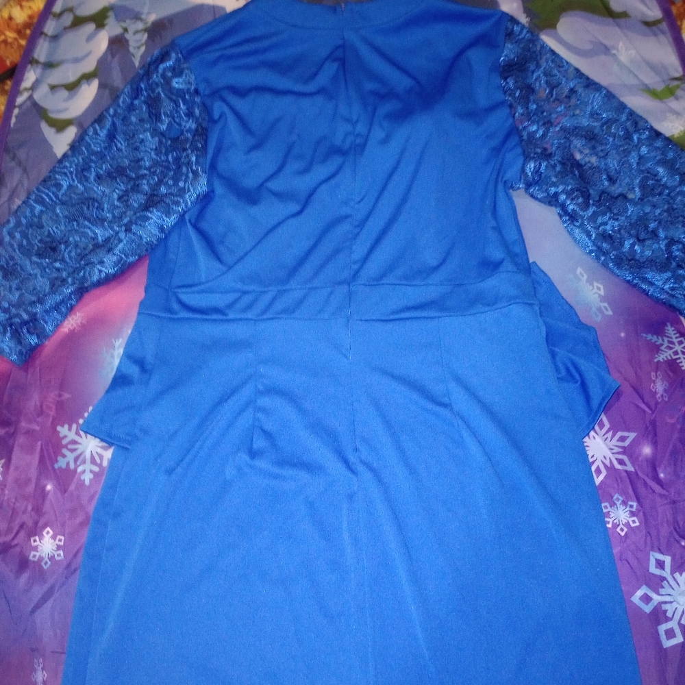 Blue dress